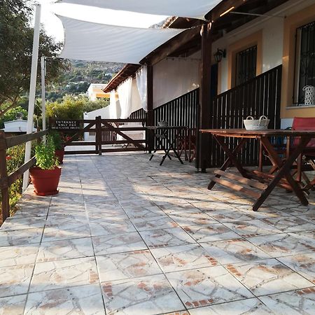 Panormitis Pizanias houses Skaliá Exterior foto